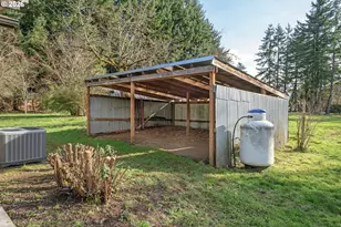 27366 4th St, Junction City, OR 97448 - Photo 32