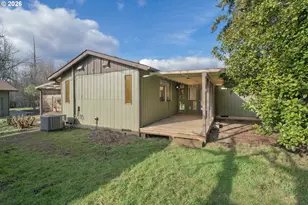 27366 4th St, Junction City, OR 97448 - Photo 34