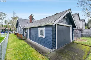 7567 N Gilbert Ave, Portland, OR 97203 - Photo 44