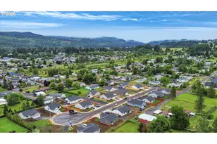 4435 Knotty Pne Ct, Sweet Home, OR 97386 - Photo 32