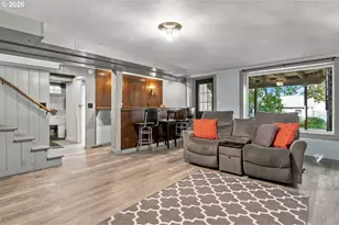 811 SW Evans St, Portland, OR 97219 - Photo 30