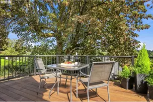 811 SW Evans St, Portland, OR 97219 - Photo 10