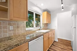 12634 NW Barnes Rd, Portland, OR 97229 - Photo 14