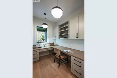 17615 Bryant Rd, Lake Oswego, OR 97035 - Photo 12