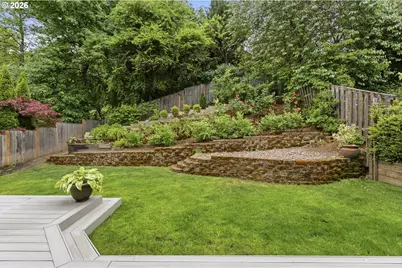 12355 SW Autumnview St, Portland, OR 97224 - Photo 28