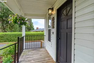 625 S Main St, Mount Angel, OR 97362 - Photo 6