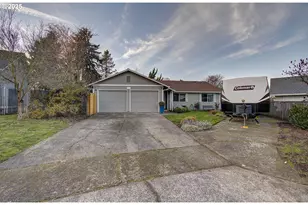 10128 NW 19th Ave, Vancouver, WA 98685 - Photo 2