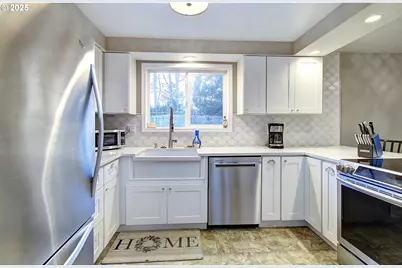 10128 NW 19th Ave, Vancouver, WA 98685 - Photo 10