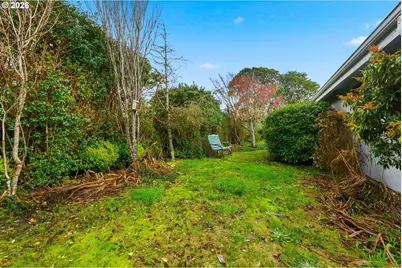 1590 Saint John Ave, Coos Bay, OR 97420 - Photo 24