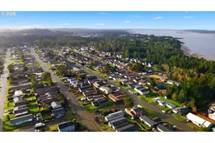 1590 Saint John Ave, Coos Bay, OR 97420 - Photo 32