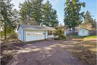 5568 SE Flavel Dr, Portland, OR 97206 - Photo 2