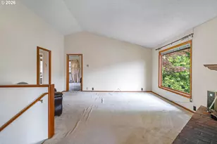 10000 SE Cambridge Ln, Milwaukie, OR 97222 - Photo 24