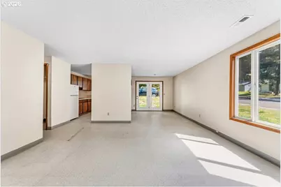 13693 SW 64th Ave, Portland, OR 97219 - Photo 2