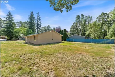 13693 SW 64th Ave, Portland, OR 97219 - Photo 22