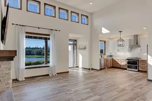 33032 Pacific Bellevue Ln, Warrenton, OR 97146 - Photo 4