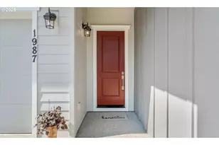 1987 NE Currin Creek Dr, Estacada, OR 97023 - Photo 4