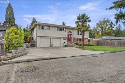 16947 SE Blanton St, Milwaukie, OR 97267 - Photo 2