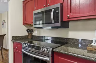 16947 SE Blanton St, Milwaukie, OR 97267 - Photo 12