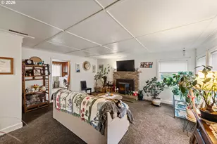 303 S Empire Blvd, Coos Bay, OR 97420 - Photo 4