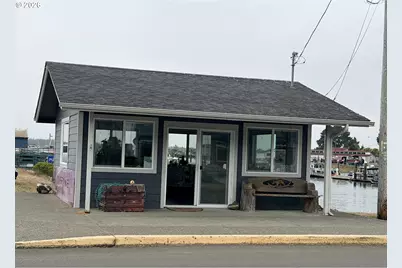 465 Beach Blvd, Winchester Bay, OR 97467 - Photo 2