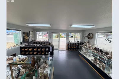 465 Beach Blvd, Winchester Bay, OR 97467 - Photo 6