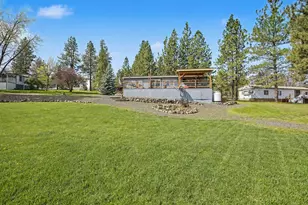 222 S Oak Rd, Tygh Valley, OR 97063 - Photo 2