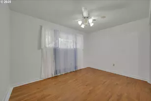 47960 W 1st St, Oakridge, OR 97463 - Photo 26