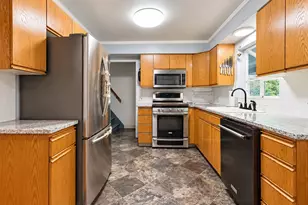 19145 Addie St, Gladstone, OR 97027 - Photo 10