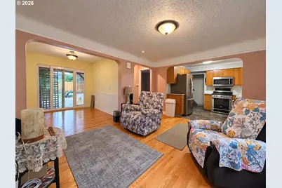 19145 Addie St, Gladstone, OR 97027 - Photo 6