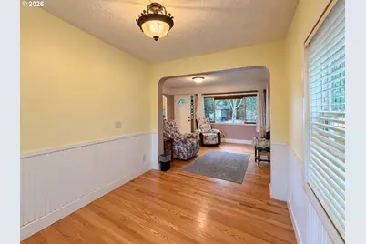 19145 Addie St, Gladstone, OR 97027 - Photo 8