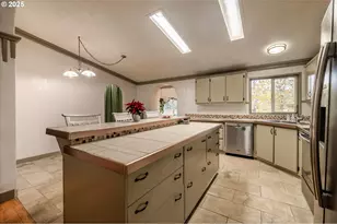 93356 Oakway Rd, Coos Bay, OR 97420 - Photo 16