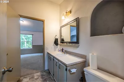 93356 Oakway Rd, Coos Bay, OR 97420 - Photo 28