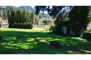 855 S 57th St, Springfield, OR 97478 - Photo 8