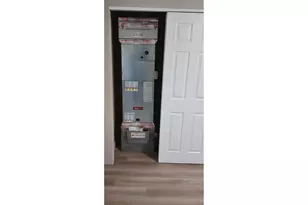 855 S 57th St, Springfield, OR 97478 - Photo 20