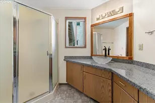 3300 NE 164th St, Ridgefield, WA 98642 - Photo 6