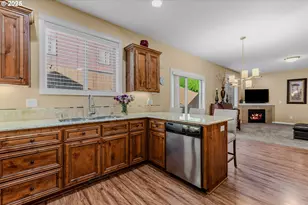 5710 NE 62nd St, Vancouver, WA 98661 - Photo 12