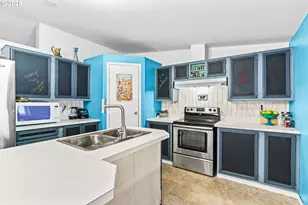 700 N Mill St, Creswell, OR 97426 - Photo 12