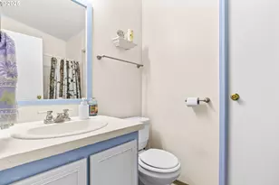 700 N Mill St, Creswell, OR 97426 - Photo 18