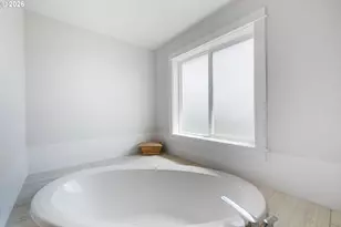 862 Tyson Ln, Eugene, OR 97404 - Photo 26