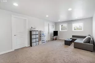 862 Tyson Ln, Eugene, OR 97404 - Photo 32