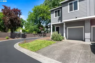 8611 NE 13th Pl, Vancouver, WA 98665 - Photo 2