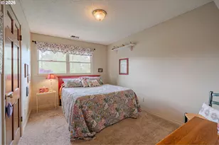 10702 NW 13th Pl, Vancouver, WA 98685 - Photo 36