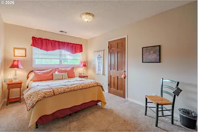 10702 NW 13th Pl, Vancouver, WA 98685 - Photo 32