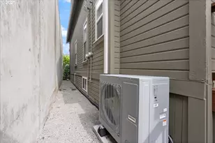 2115 NW 22nd Ave, Portland, OR 97210 - Photo 42