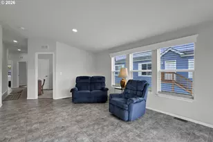 310 Pitney Ln, Junction City, OR 97448 - Photo 8