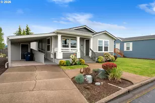 310 Pitney Ln, Junction City, OR 97448 - Photo 4