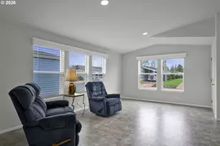 310 Pitney Ln, Junction City, OR 97448 - Photo 10