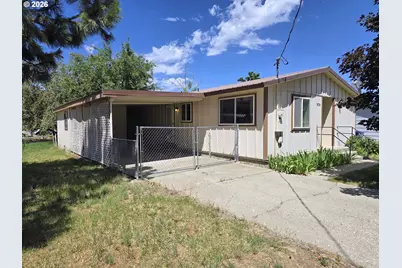 1825 17th St, Baker City, OR 97814 - Photo 2