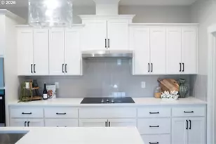 135 E Airedale Ave, La Center, WA 98629 - Photo 4