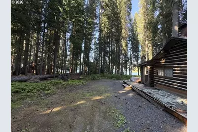 27428 W Odell Rd #T4, Crescent Lake, OR 97733 - Photo 10